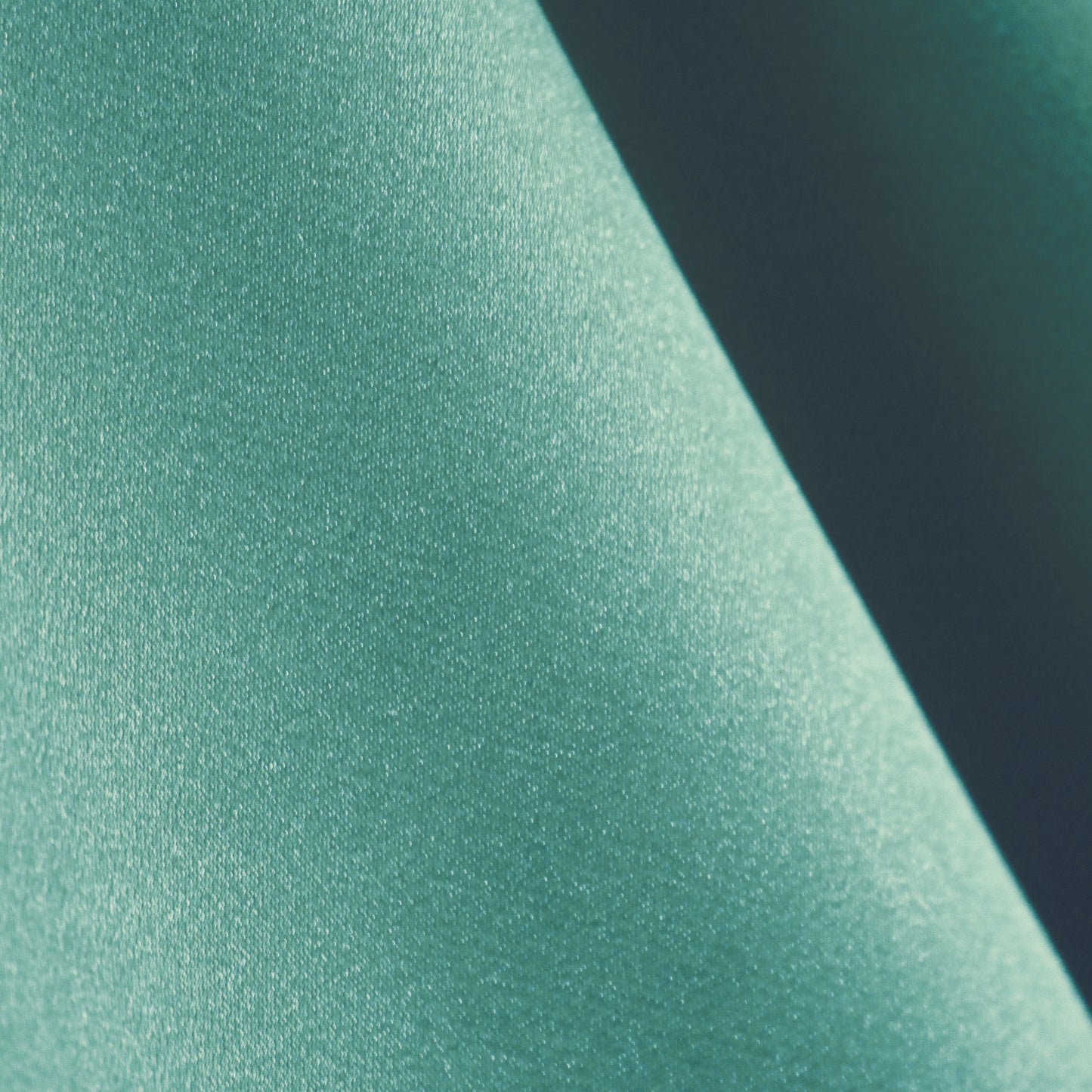 Lightweight Satin-Effect Satin Fabric