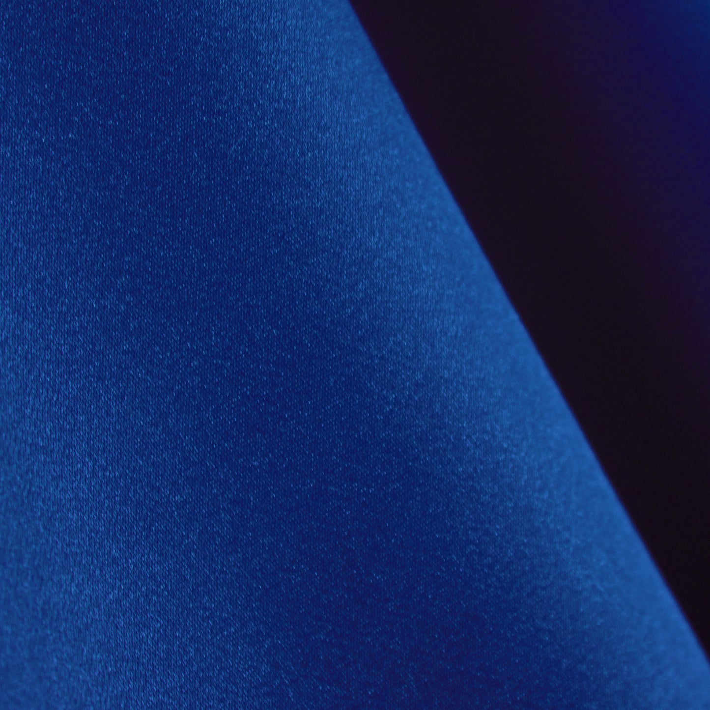 Lightweight Satin-Effect Satin Fabric