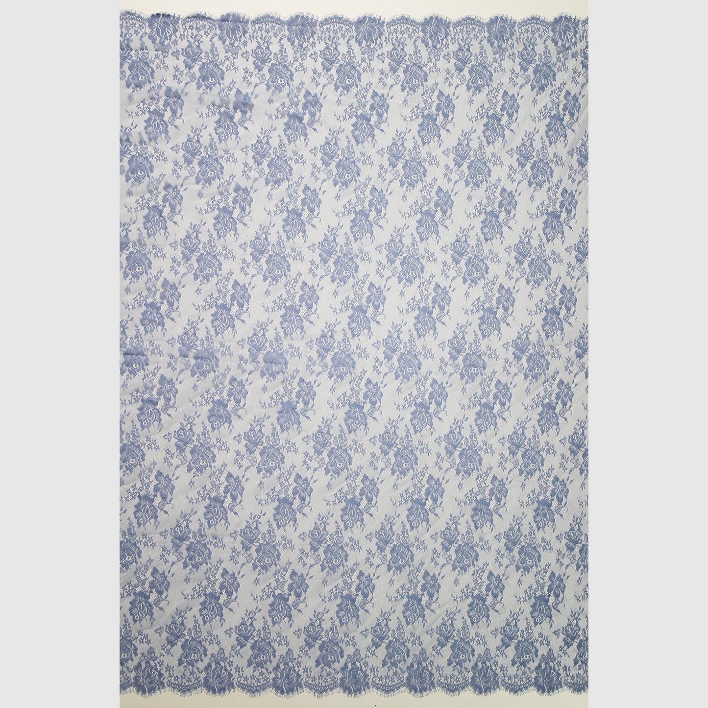 Double Border Chantilly Lace with Flowers (Available in 3m Pieces)