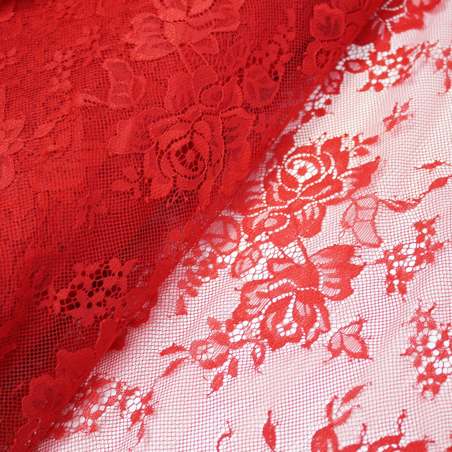 Double Border Chantilly Lace with Flowers (Available in 3m Pieces)