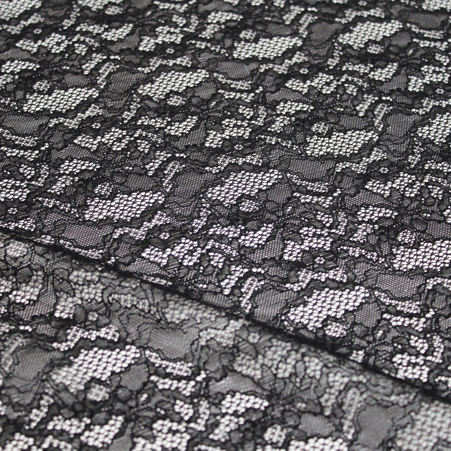 Elasticized Chantilly Lace with Wave Effect and Little Flowers