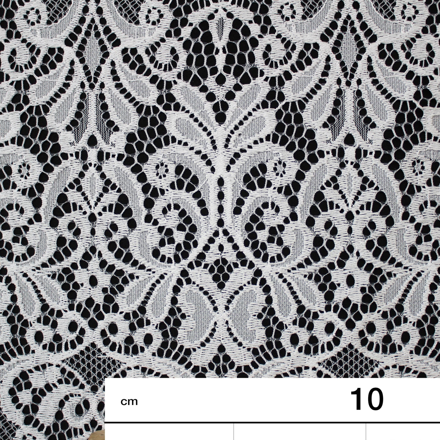 Pizzo Chantilly Filet | Motivo Arabesco a Campo Pieno | Doppio Smerlo | H 140 cm | FW3482