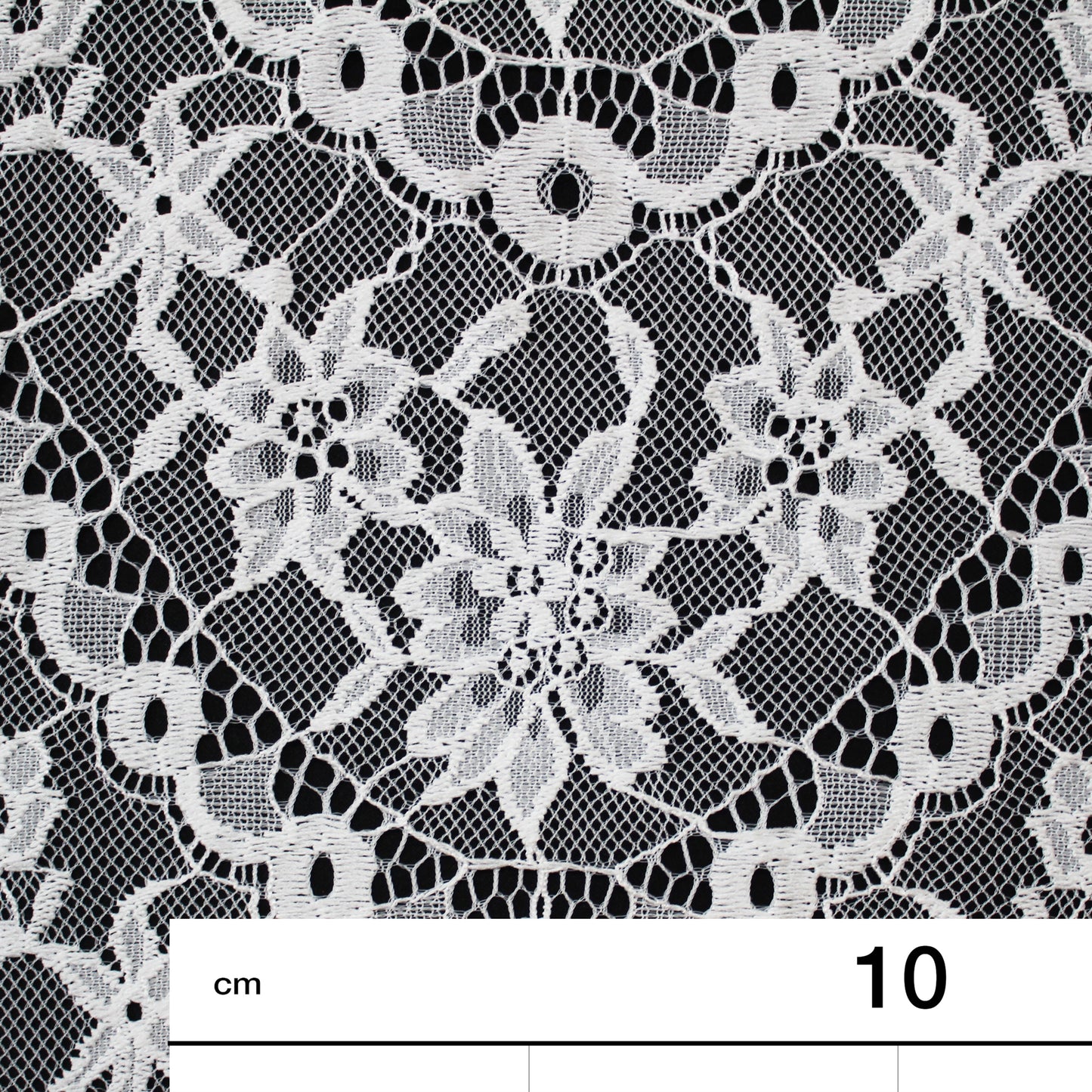 Pizzo Chantilly Filet | Motivo Geometrico ad Archi e Fiori | Doppio Smerlo | H 150 cm | FW3755