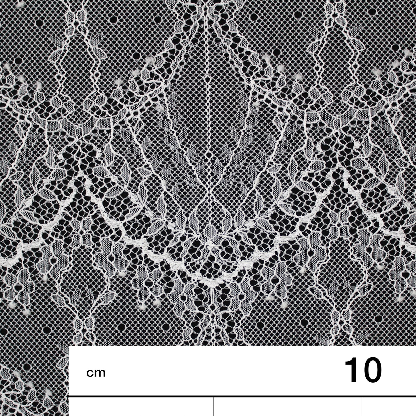 Pizzo Chantilly Ombré | Motivo Geometrico ad Archi | Smerlo | H 145-150 cm | FW3950