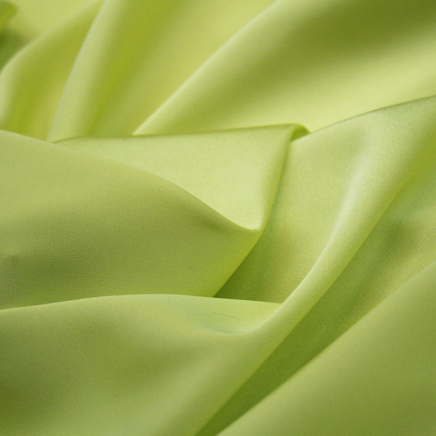 Lightweight Satin-Effect Satin Fabric