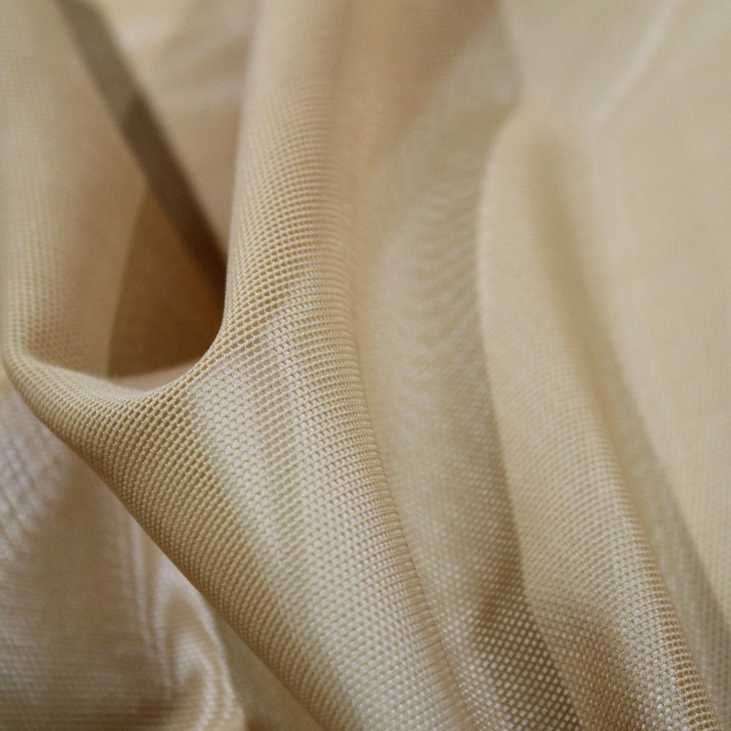 Heavyweight Shaping Tulle