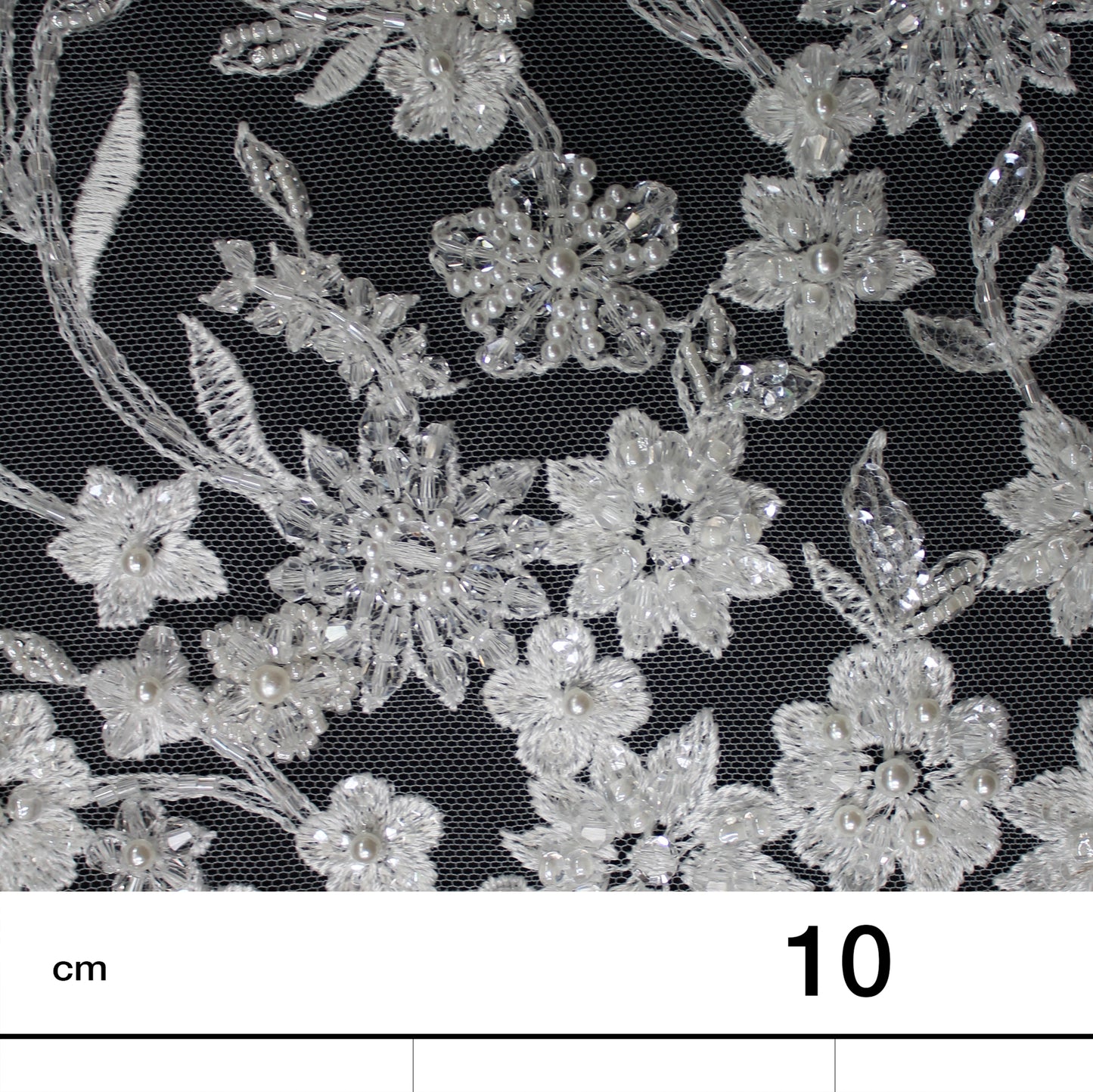 Tulle Alta Moda | Tulle Ricamato Sposa a Filo con Ramage Floreale, Corallini e Perline | TRW3194