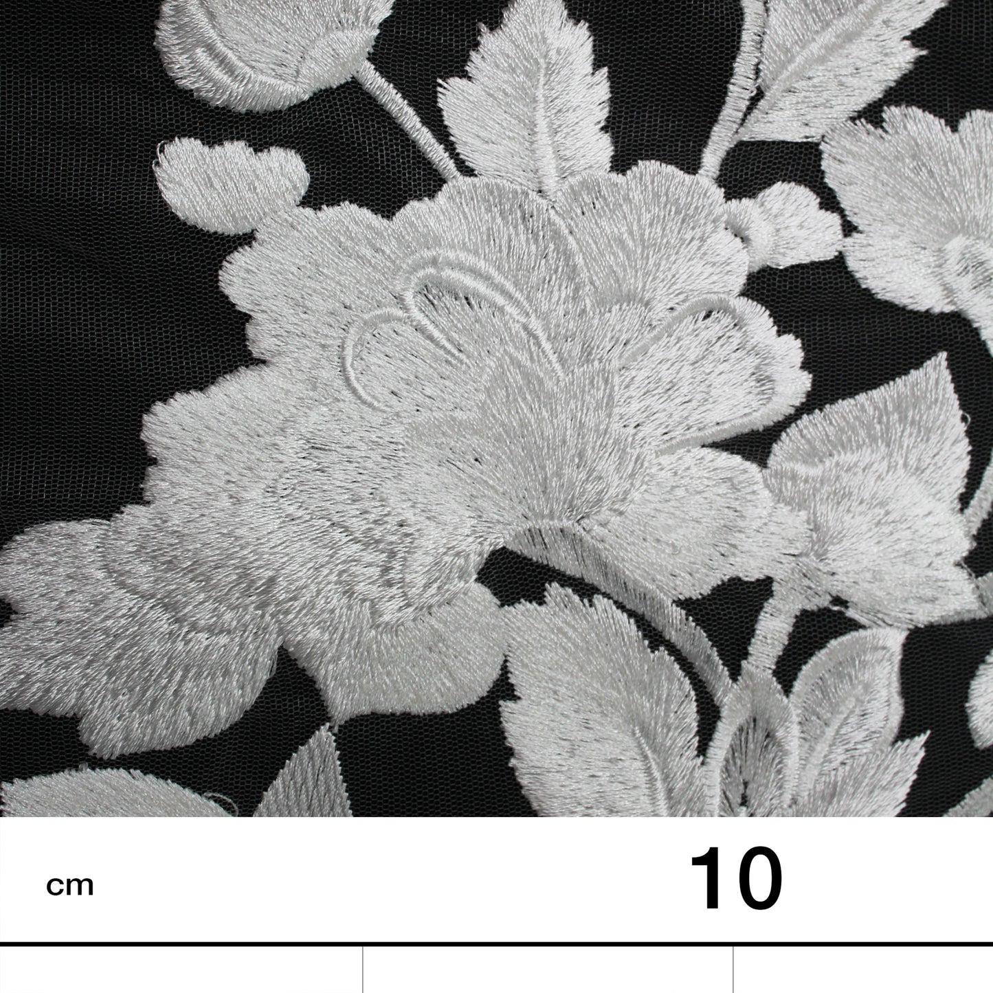 Tulle Alta Moda | Tulle Ricamato Sposa a Filo con Ramage Floreale | TRW2869