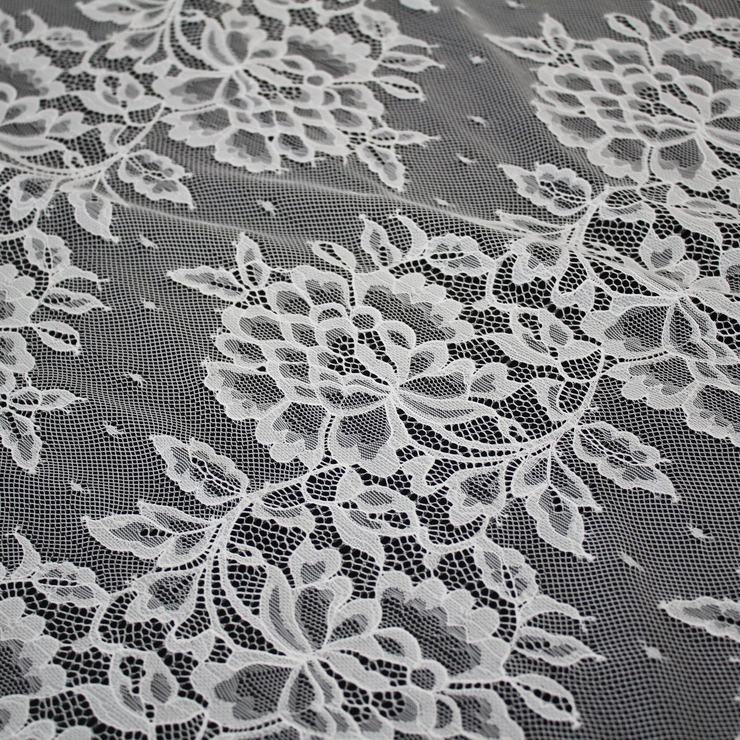 Chantilly Lace | Horizontal Zig-Zag Large Floral Bands | Double Border | H 140 cm | FW4310