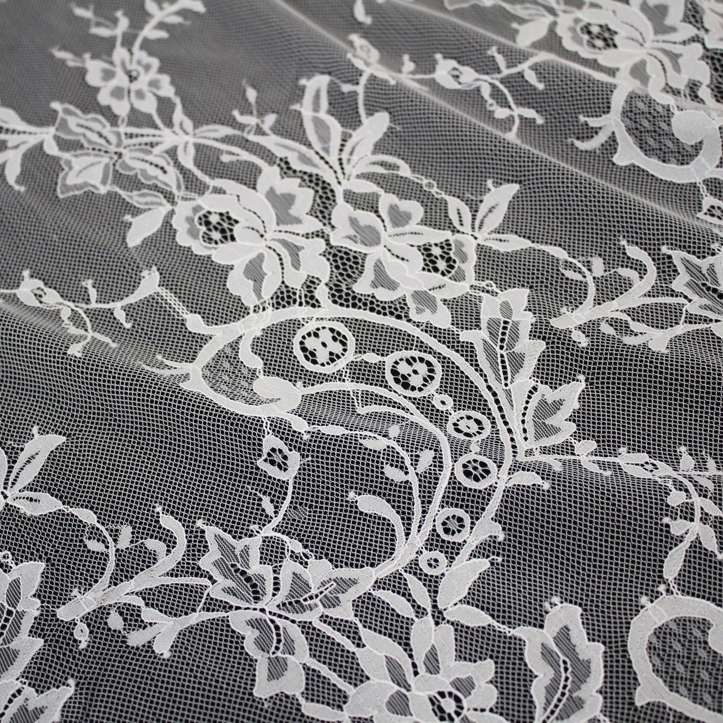 Pizzo Chantilly | Coppie di Fiori | Doppio Bordo Alto Ramage Floreale e Paisley | H 140 cm | FW2316