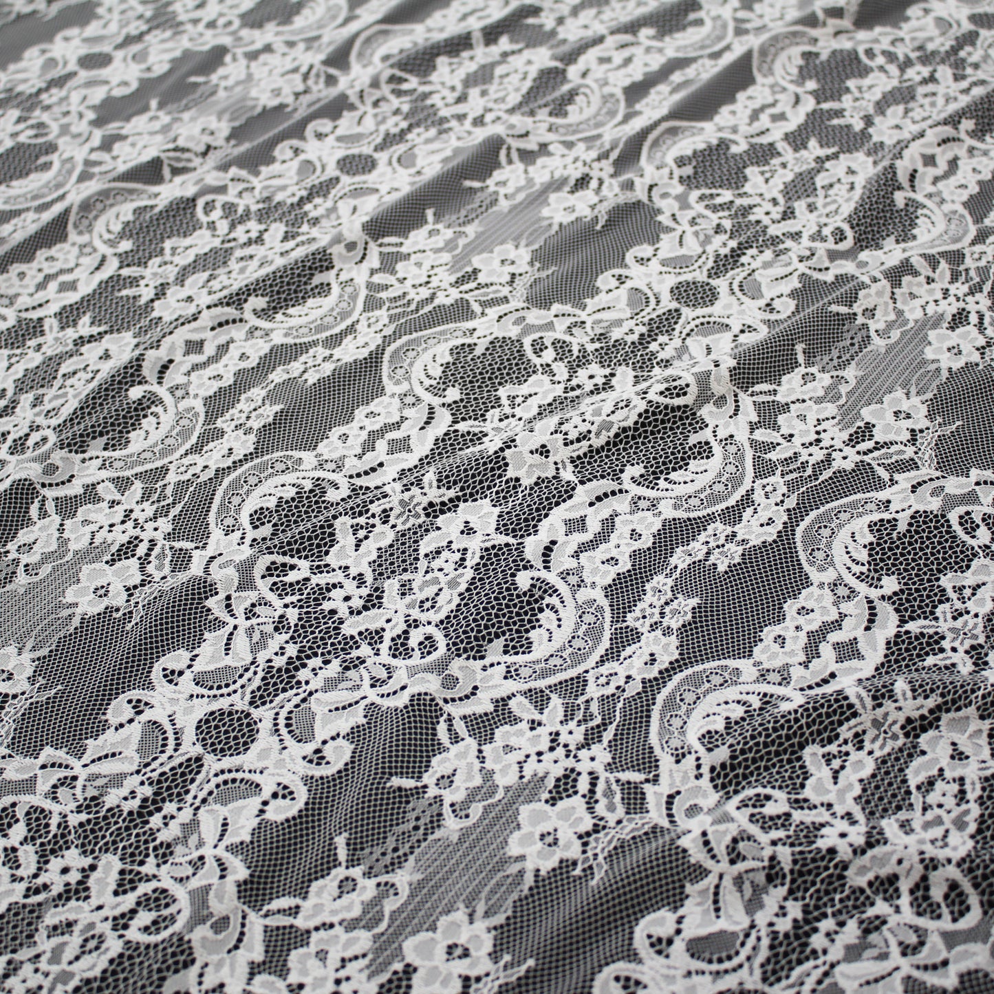 Pizzo Chantilly Filet | Motivo Arabesco | Doppio Smerlo | H 140 cm | FW3489