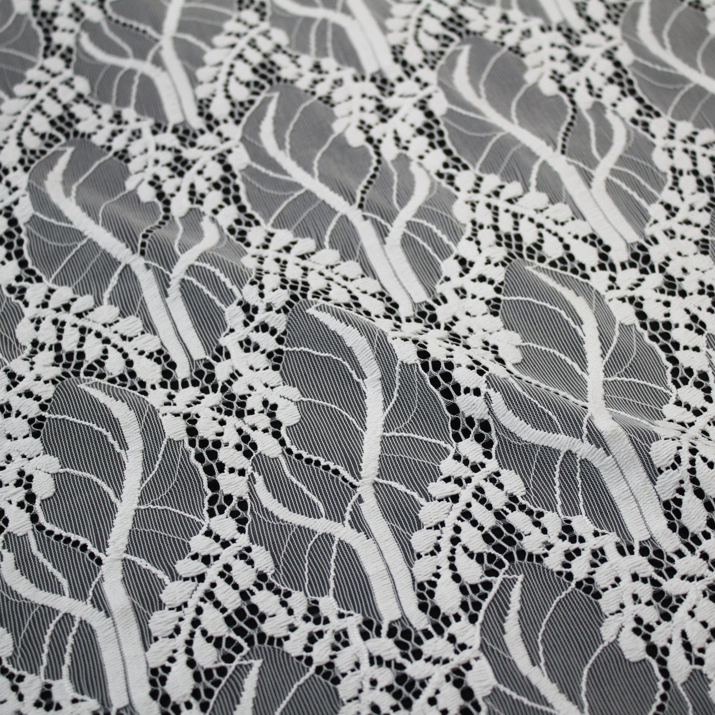 Pizzo Chantilly Filet | Ramage di Foglie a Campo Pieno | Doppio Bordo | H 140 cm | FW3506