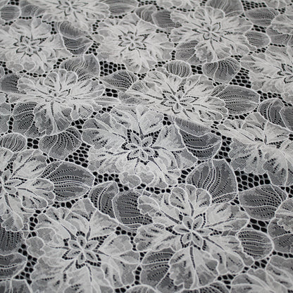 Pizzo Chantilly | Fiori Grandi a Campo | Doppio Smerlo | H 140 cm | FW3694