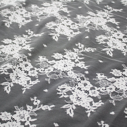 Pizzo Chantilly | Fiori Piccoli a Zig Zag Orizzontale | Doppio Smerlo | H 140 cm | FW586
