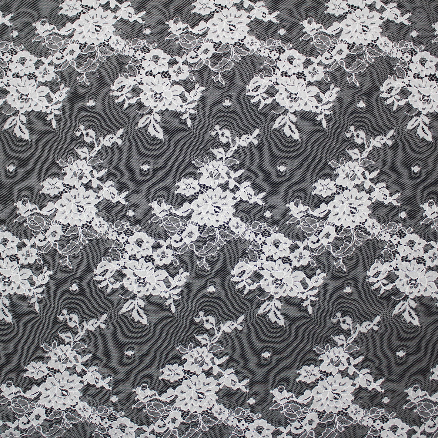 Pizzo Chantilly | Fiori Piccoli a Zig Zag Orizzontale | Doppio Smerlo | H 140 cm | FW586