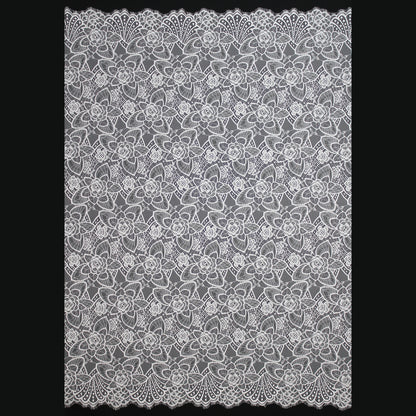 Pizzo Chantilly | Foglie e Fiori Grandi e Piccoli | Doppio Bordo | H 140 cm | FW3510