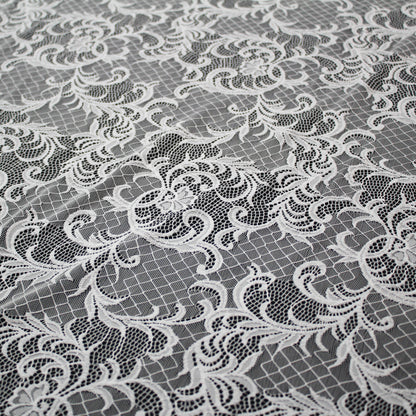 Pizzo Chantilly | Intreccio di Foglie e Ricamo Effetto Rete | Doppio Smerlo | H 140 cm | FW3507