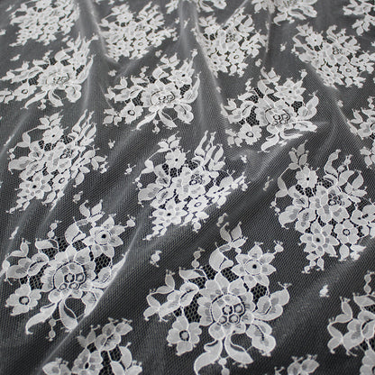 Pizzo Chantilly Lurex | Mazzi di Fiori Sparsi | Doppio Bordo Floreale Alto | H 150 cm | FW3884