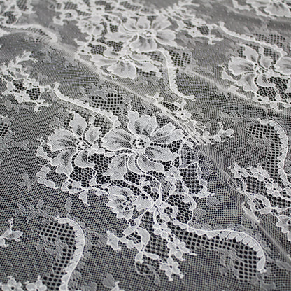 Pizzo Chantilly | Mazzi di Fiori a Campo Pieno | Doppio Bordo | H 150 cm | FW1957