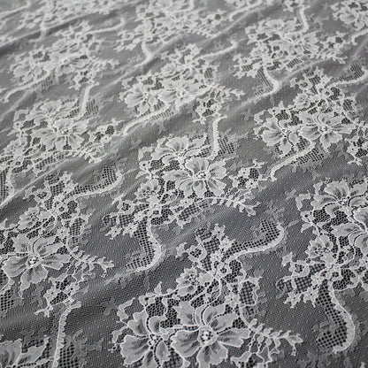 Pizzo Chantilly | Mazzi di Fiori a Campo Pieno | Doppio Bordo | H 150 cm | FW1957