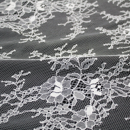 Pizzo Chantilly | Mazzi di Fiori Piccoli | Senza Bordo | H 140 cm | FW2265