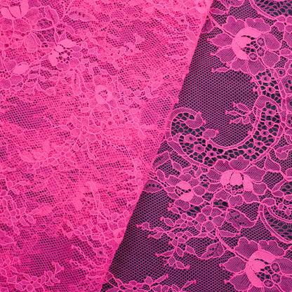 Pizzo Chantilly | Mazzi di Fiori Sparsi | Doppio Bordo Alto con Fiori e Paisley | H 130 cm | FW2969