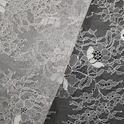 Pizzo Chantilly | Mazzi di Fiori Sparsi | Doppio Bordo Alto con Fiori e Paisley | H 130 cm | FW2969