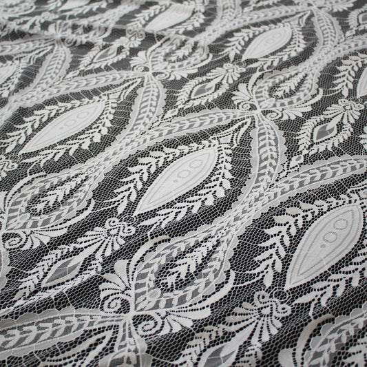 Pizzo Chantilly | Motivo Arabesco | Doppio Smerlo | H 140 cm | FW3484