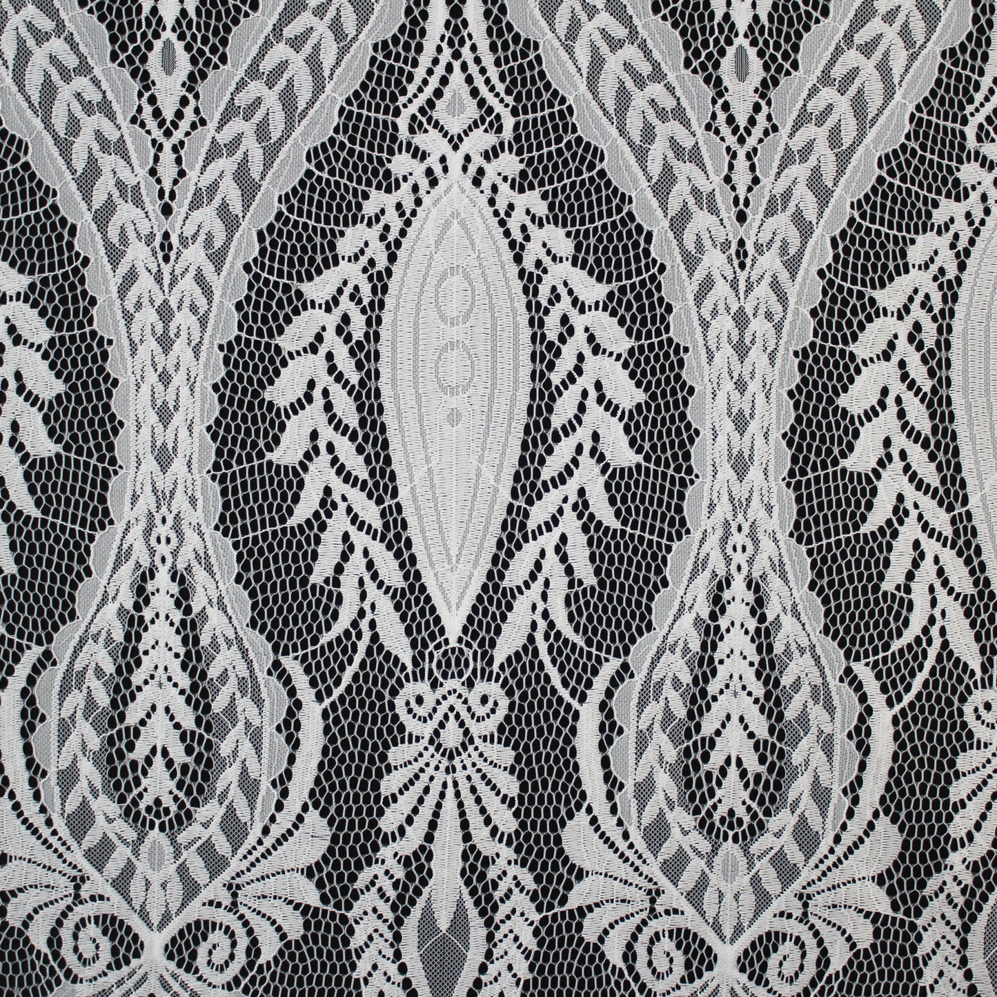 Pizzo Chantilly | Motivo Arabesco | Doppio Smerlo | H 140 cm | FW3484