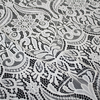 Pizzo Chantilly | Motivo Arabesco e Fiori a Stella | Doppio Smerlo | H 150 cm | FW3754
