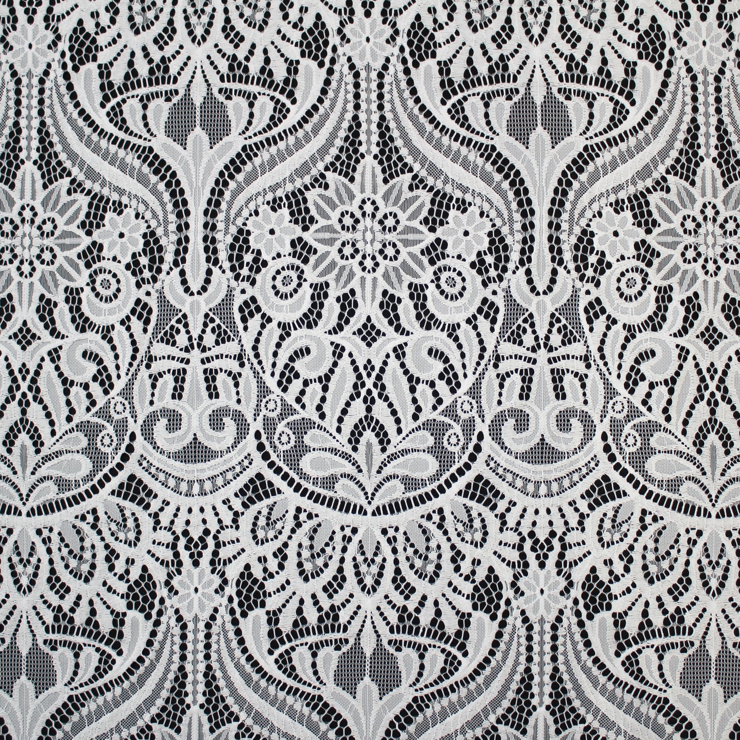 Pizzo Chantilly | Motivo Arabesco e Fiori a Stella | Doppio Smerlo | H 150 cm | FW3754