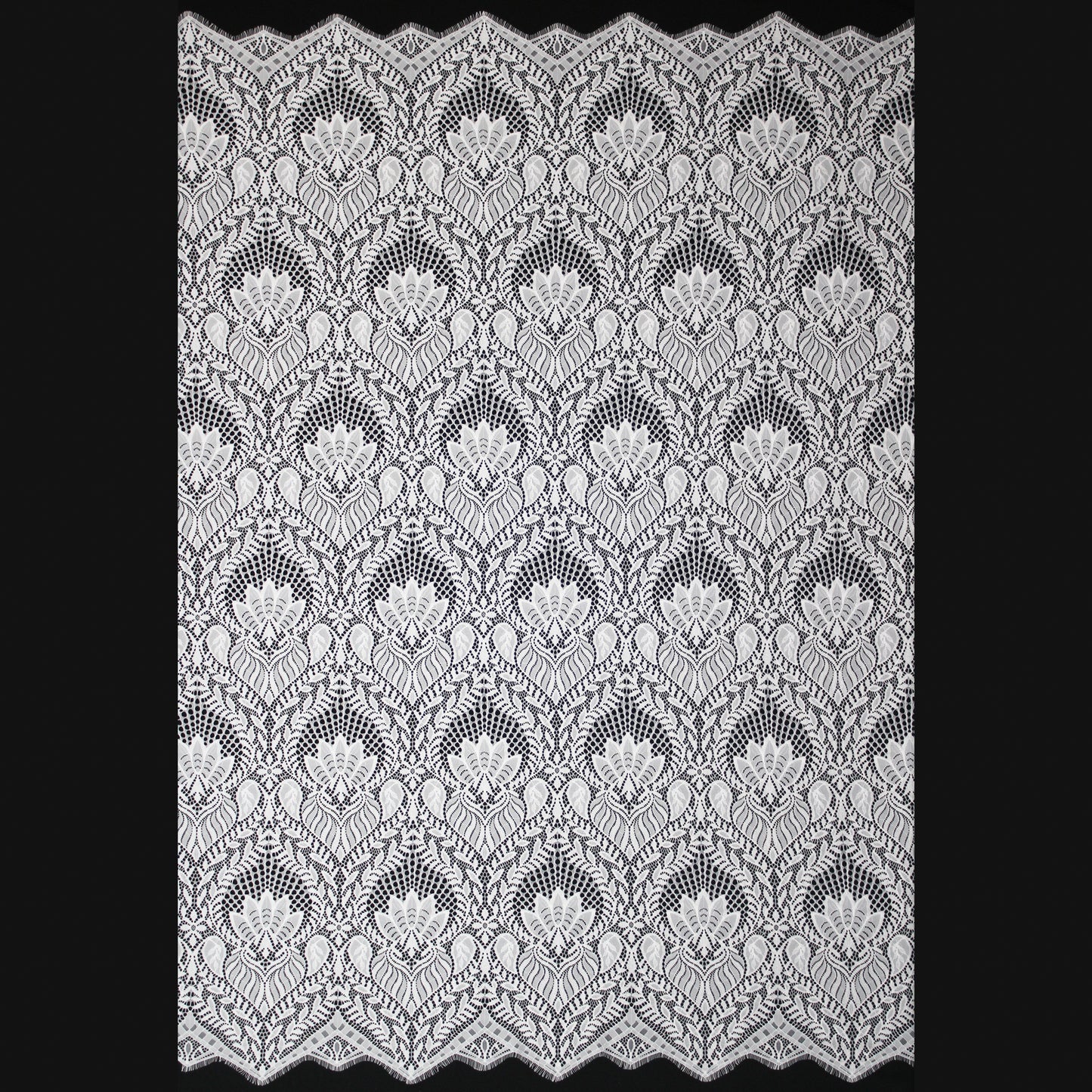 Pizzo Chantilly Filet | Motivo Arabesco | Doppio Smerlo | H 140 cm | FW3509