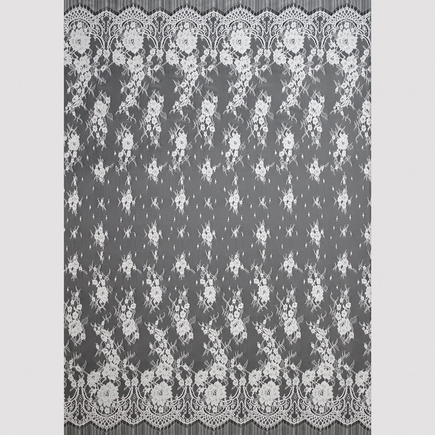 Pizzo Chantilly | Motivo Floreale | Doppio Bordo Alto Ramage di Fiori | H 140 cm | FW854