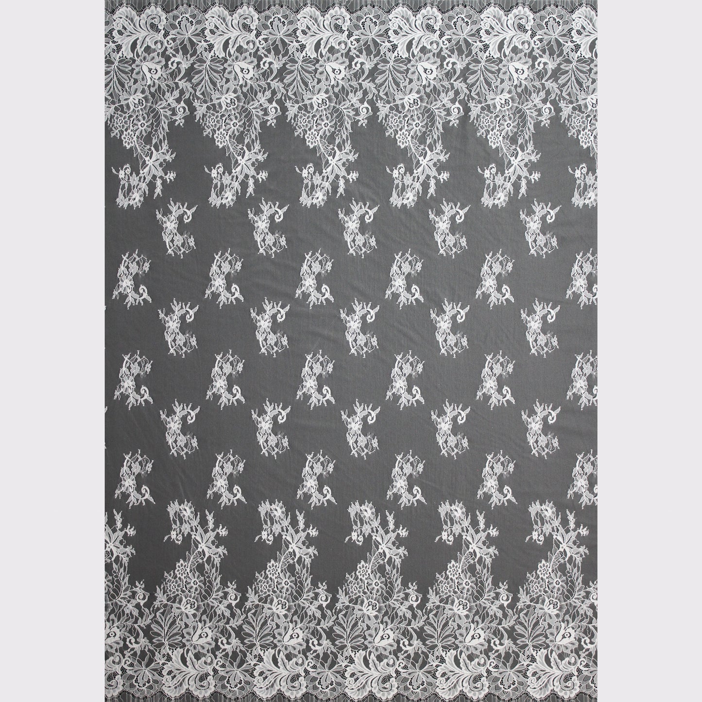 Pizzo Chantilly | Motivo Floreale | Doppio Bordo Alto Ramage di Fiori | H 150 cm | FW1596