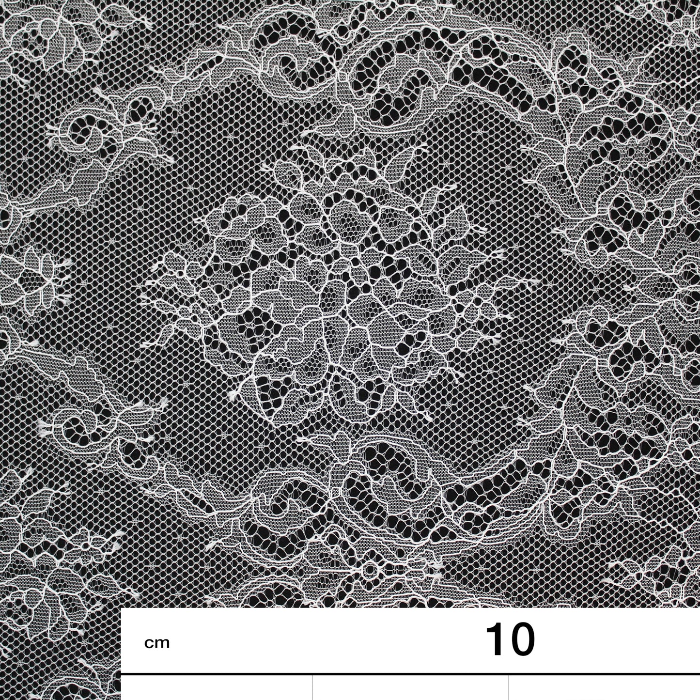 Pizzo Chantilly Ombré | Motivo Arabesco e Intrecci di Fiori | Senza Bordo | H 145-150 cm | FW4111