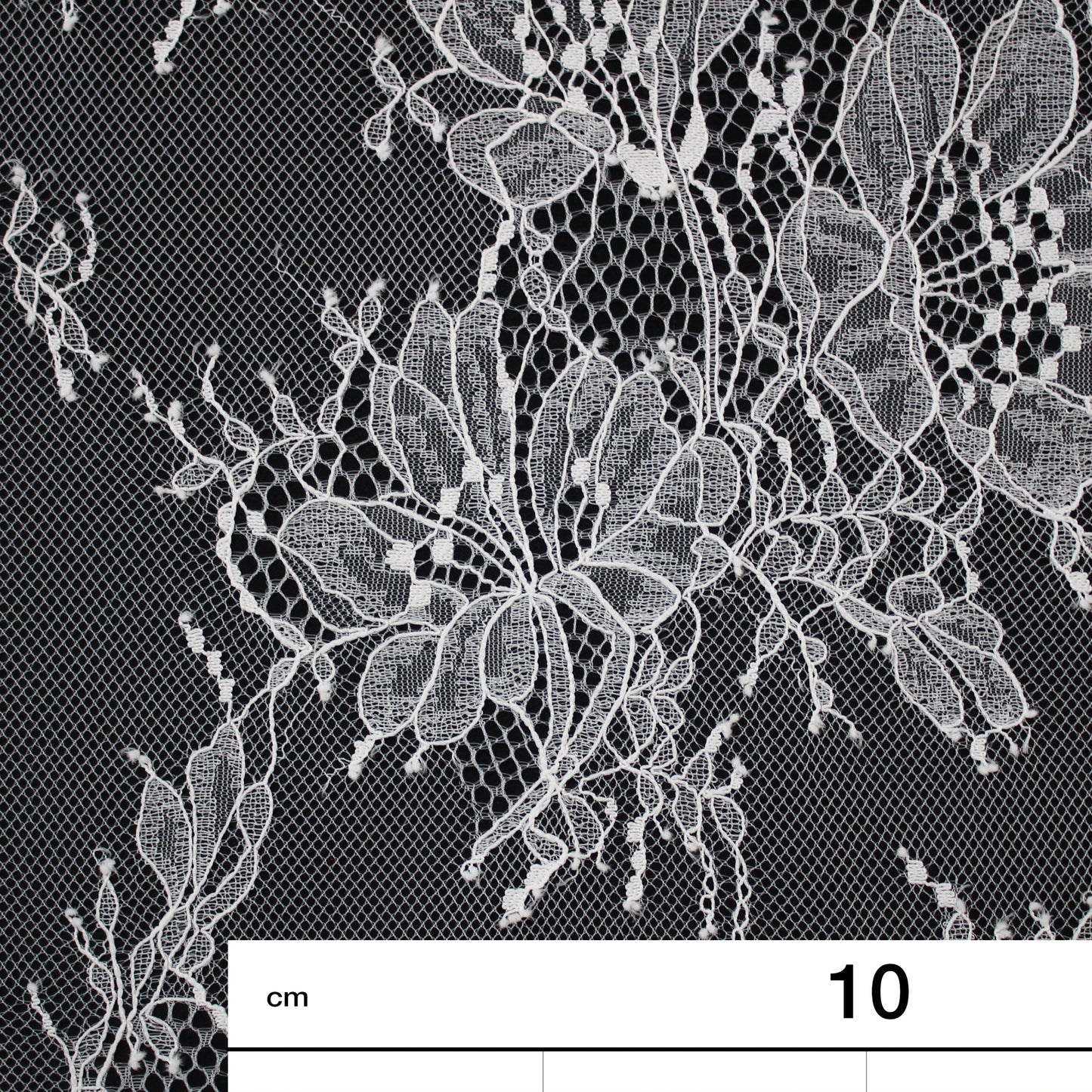 Ombré Chantilly Lace | Floral Trio Motif | Double High Floral and Paisley Border | H 150 cm | FW4273