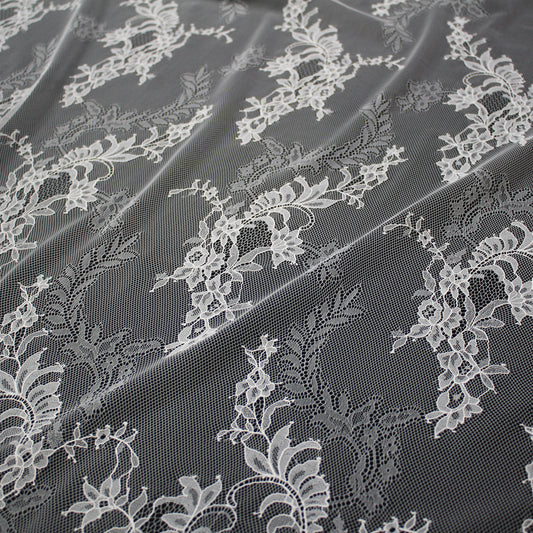 Pizzo Chantilly | Ramage di Fiori | Doppio Bordo Alto | H 150 cm | FW4266