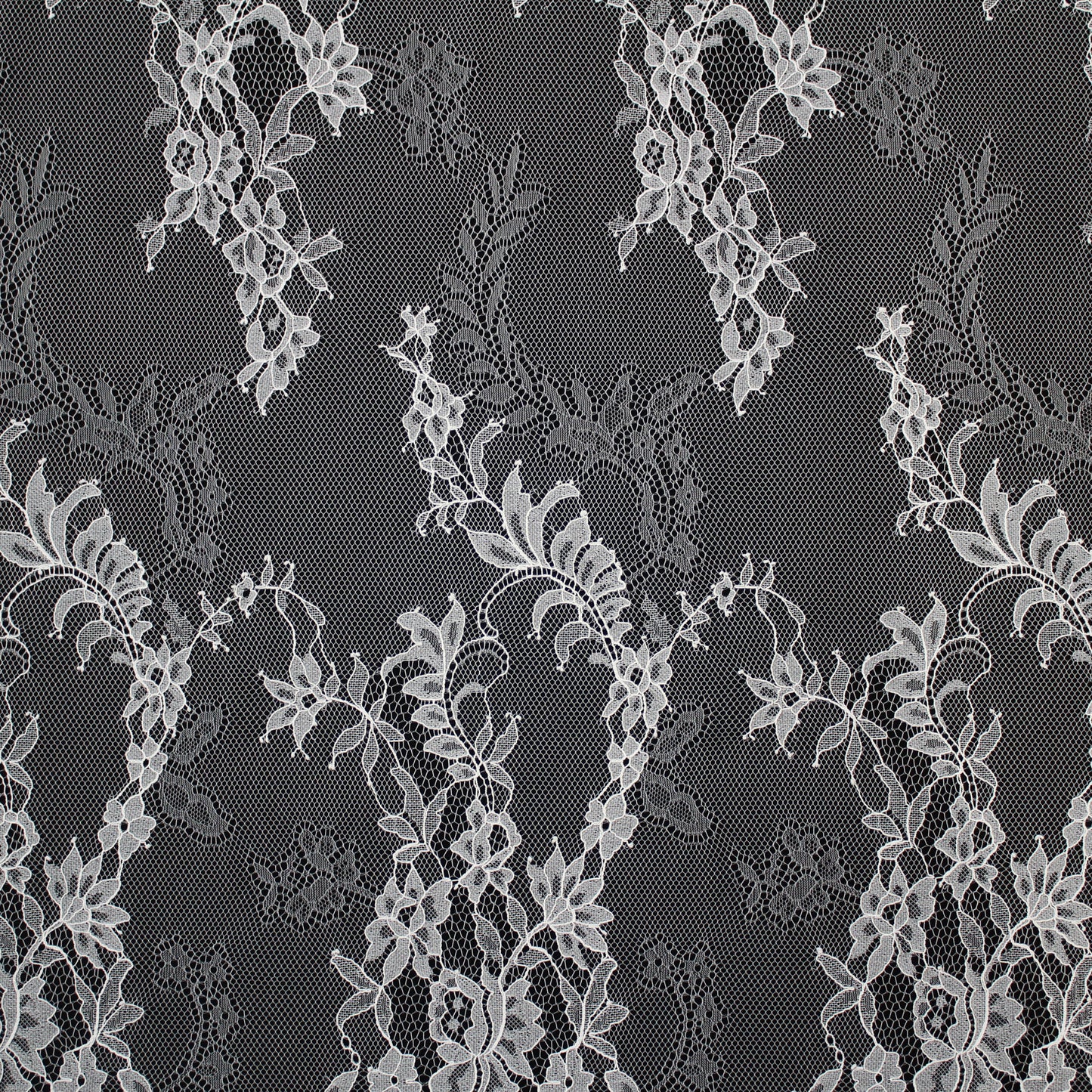 Pizzo Chantilly | Ramage di Fiori | Doppio Bordo Alto | H 150 cm | FW4266