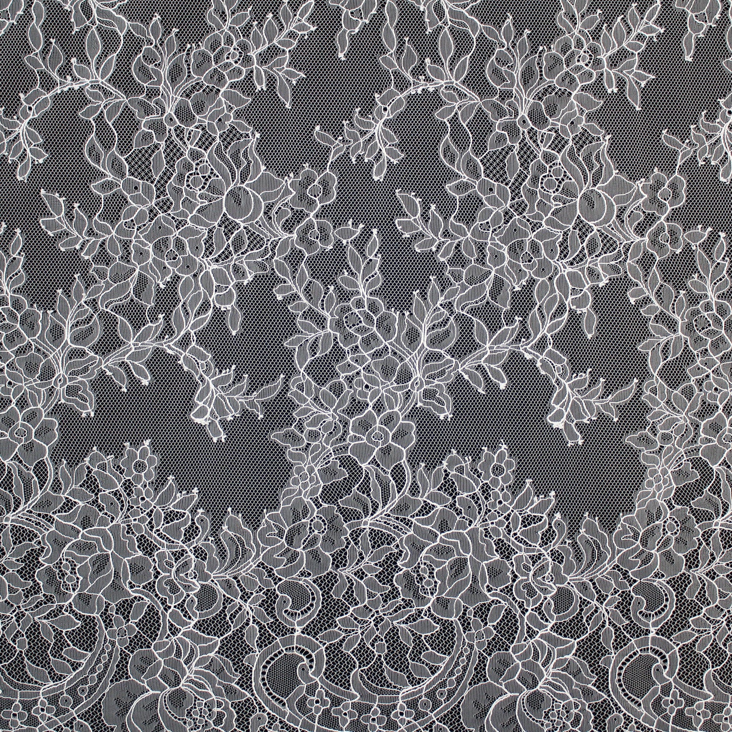 Pizzo Chantilly | Tralci di Fiori | Doppio Bordo Floreale e Paisley | H 150 cm | FW4268