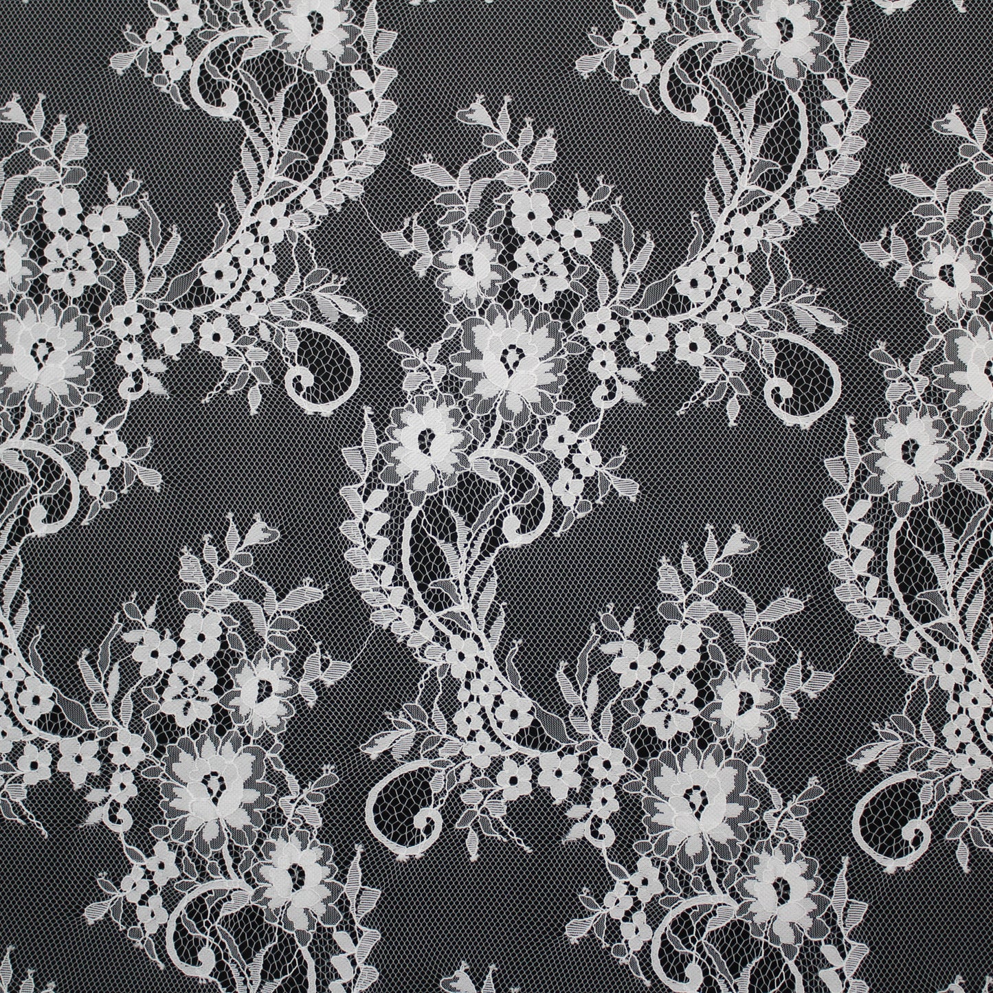 Pizzo Chantilly | Tralci di Fiori | Doppio Bordo Ramage Floreale e Paisley | H 150 cm | FW4262