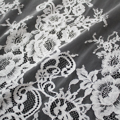 Pizzo Chantilly | Tralci di Fiori | Doppio Bordo Alto Floreale e Paisley | H 140 cm | FW1349