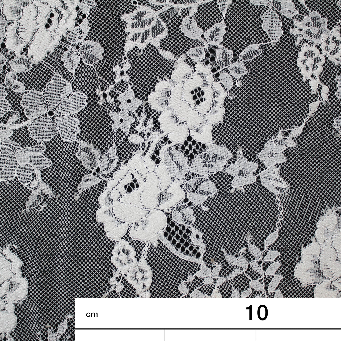 Pizzo Chantilly | Tralci di Fiori Ricamati a Filo | Doppio Bordo Alto Arabesco e Fiori | H 140 cm | FW3695