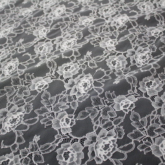 Pizzo Chantilly | Tralci di Fiori e Rose | Doppio Smerlo | H 150 cm | FW4156