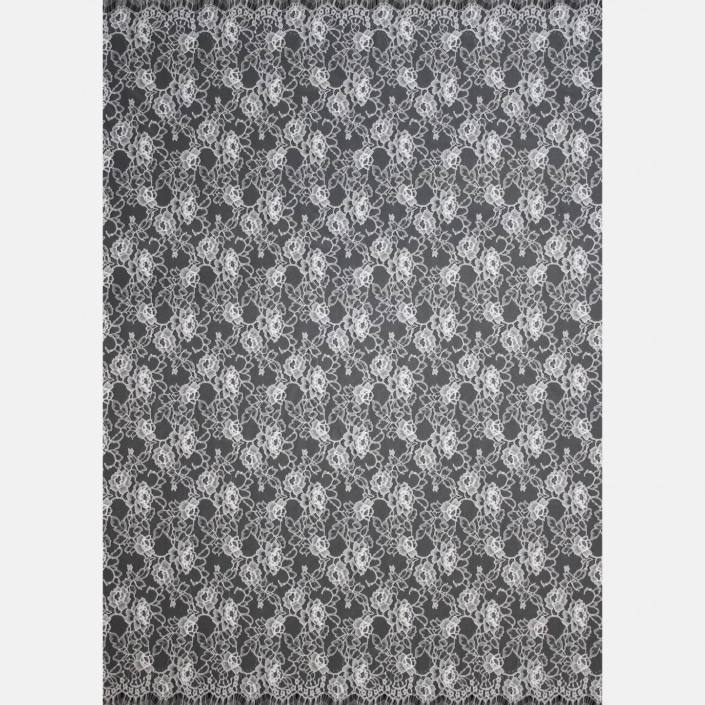 Pizzo Chantilly | Tralci di Fiori e Rose | Doppio Smerlo | H 150 cm | FW4156