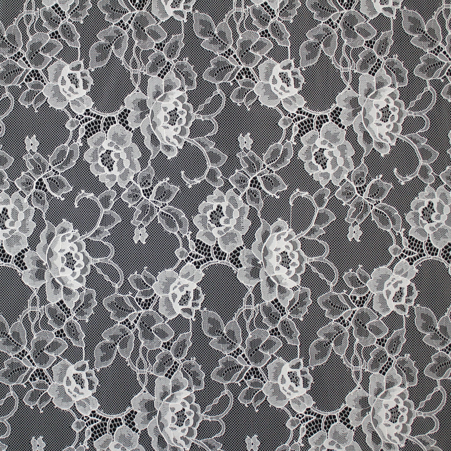 Pizzo Chantilly | Tralci di Fiori e Rose | Doppio Smerlo | H 150 cm | FW4156