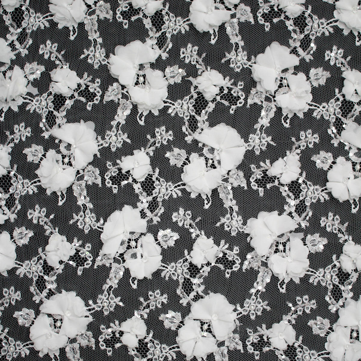 Pizzo Francese Alta Moda | Pizzo Ricamato Sposa a Campo Pieno con Paillettes, Perline, Strass, Motivo Coppie di Fiori, Paisley e Doppio Smerlo | FRI3521