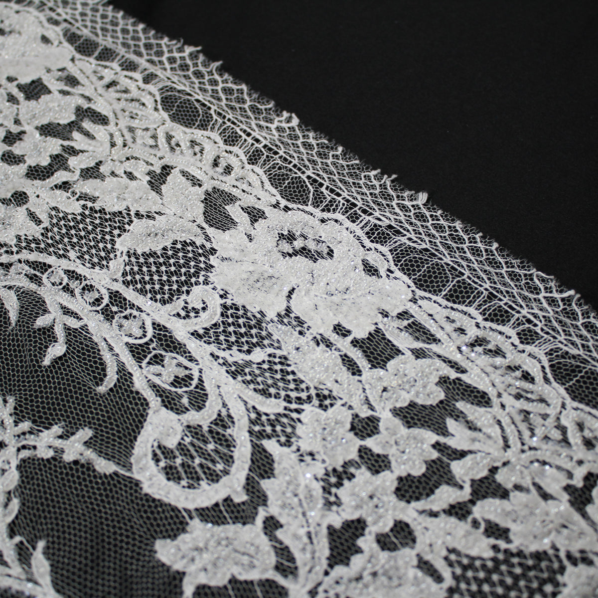 Haute Couture French Lace | Bridal All-Over Embroidered Lace with Floral Sprays, Paisley, Bouquets & Double Border | FRI1343