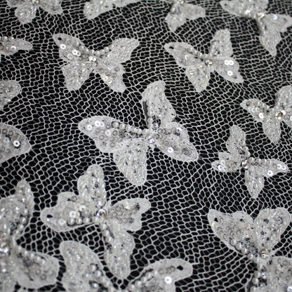 Pizzo Francese Alta Moda | Pizzo Ricamato Sposa con Perline, Paillettes, Corallini, Motivo Farfalle in Degradé e Doppio Smerlo | FRI2992