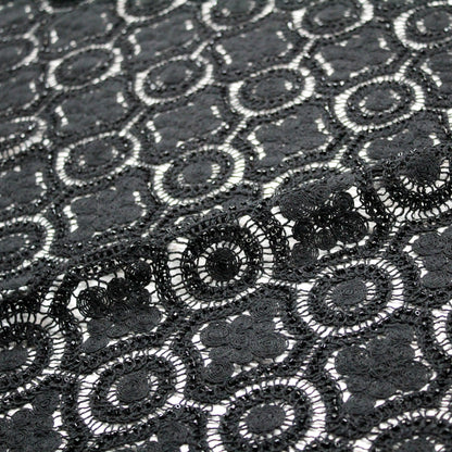 Macramé Lace | Abstract Geometric Circles and Rhombus Pattern