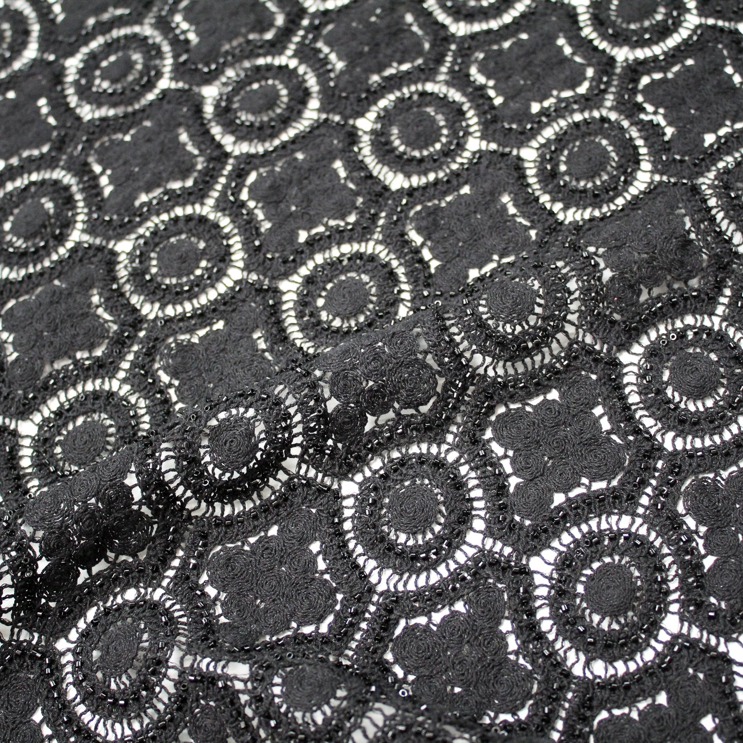 Macramé Lace | Abstract Geometric Circles and Rhombus Pattern